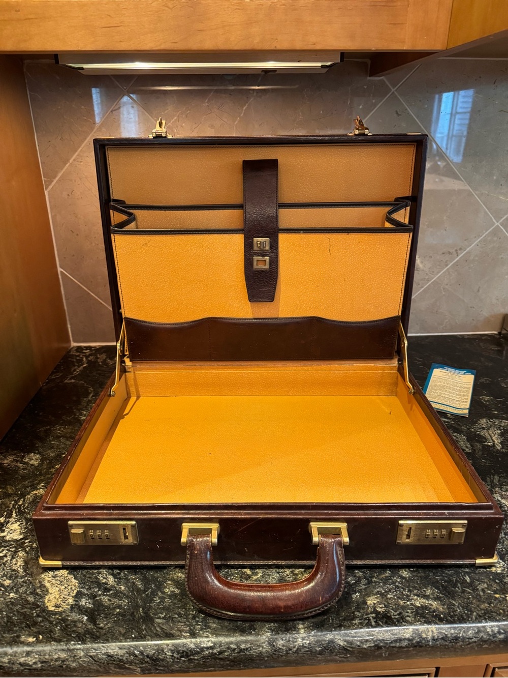 Ferrari Authentic attaché Briefcase - Picture 4 of 7